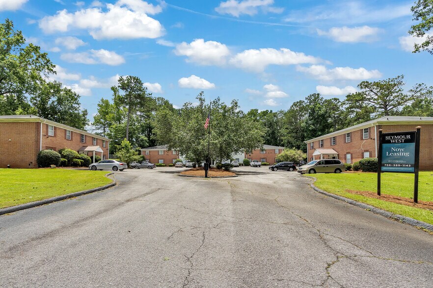170 Westwood Dr, Thomson, GA à vendre - Photo du bâtiment - Image 3 de 50