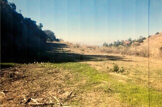 Plus de détails pour 0 Turnbull Canyon, Whittier, CA - Terrain à vendre