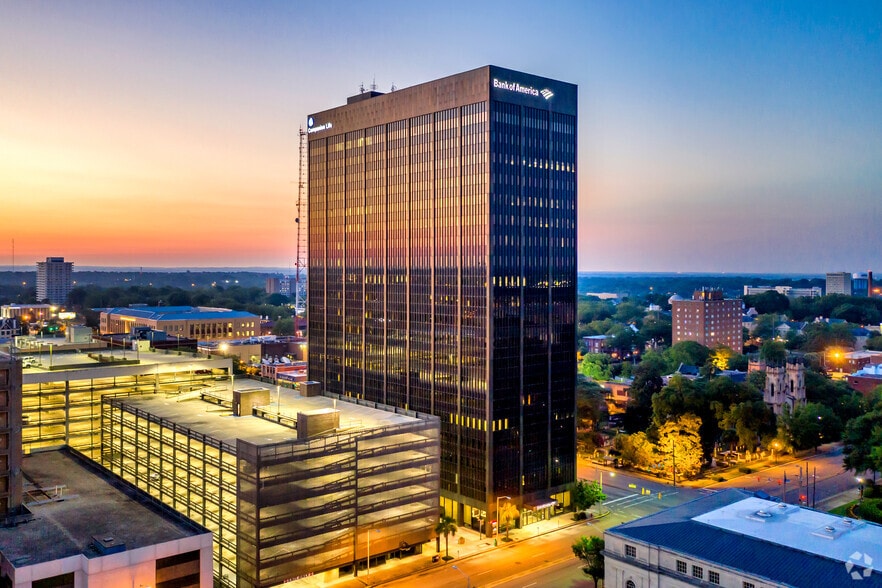 1301 Gervais St, Columbia, SC for lease - Building Photo - Image 2 of 17