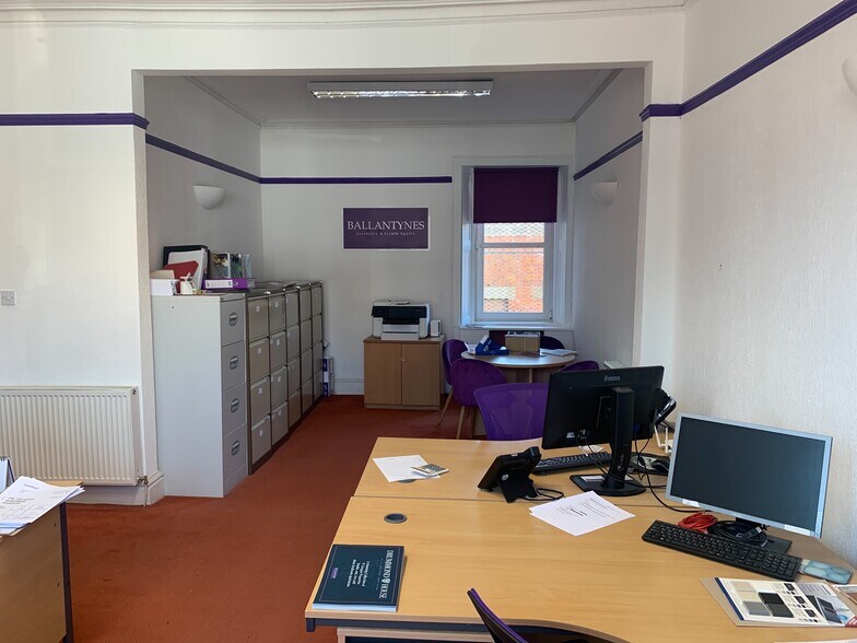 28 York Pl, Perth à vendre - Photo du bâtiment - Image 3 de 6