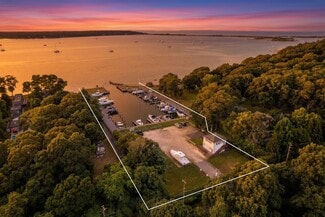 Plus de détails pour 219 Three Mile Harbor HC Rd, East Hampton, NY - Spécialité à vendre