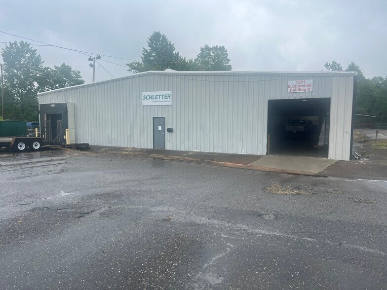 1201 E Church St, Cherryville, NC à vendre - Photo du bâtiment - Image 2 de 9