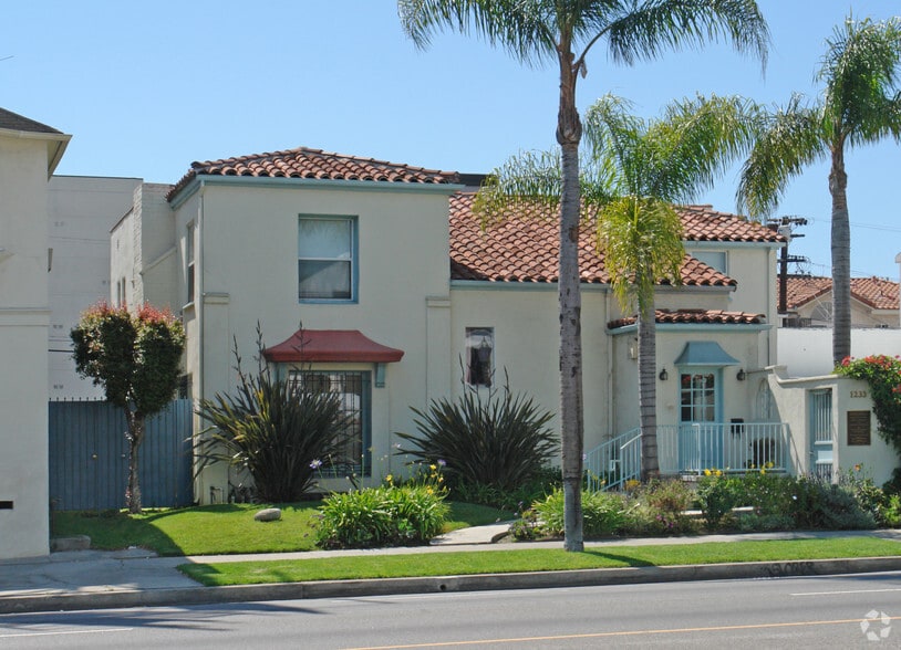 1233-1235 S La Cienega Blvd, Los Angeles, CA for sale - Building Photo - Image 3 of 3