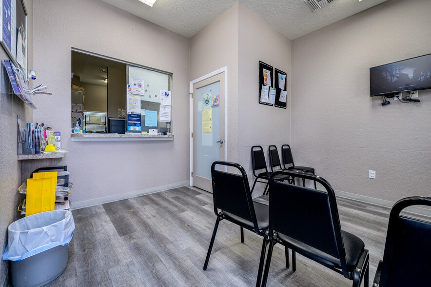 6800-6810 Mariner Blvd, Spring Hill, FL à vendre - Photo du bâtiment - Image 2 de 29