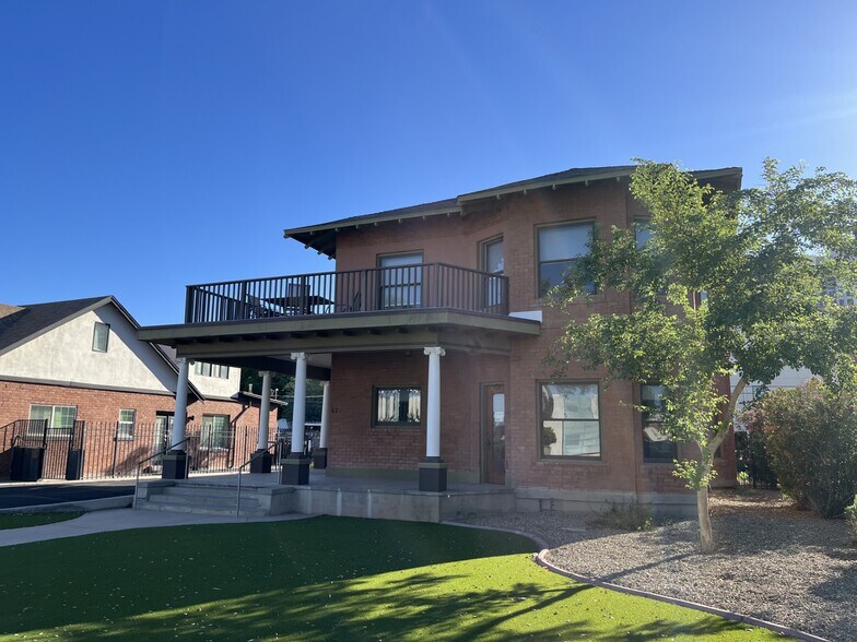 621 N 5th Ave, Phoenix, AZ à louer - Photo du bâtiment - Image 1 de 14