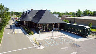 Plus de détails pour 637 E Michigan Ave, Lansing, MI - Commerce de détail à louer