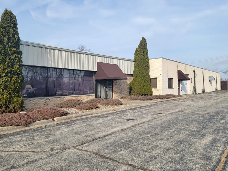 1201 N State St, Belvidere, IL for sale - Building Photo - Image 1 of 1