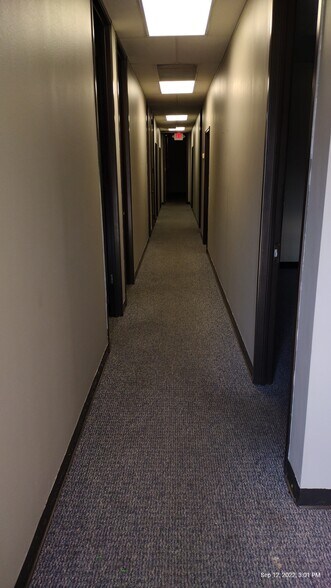 10620 Stebbins Cir, Houston, TX à louer - Photo du bâtiment - Image 3 de 8