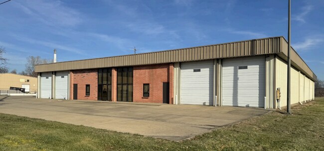 More details for 1301 S Powell Rd, Independence, MO - Industrial for Lease
