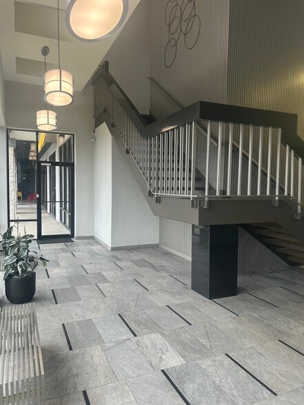 5702 S Staples, Corpus Christi, TX à louer - Photo intérieure - Image 3 de 9