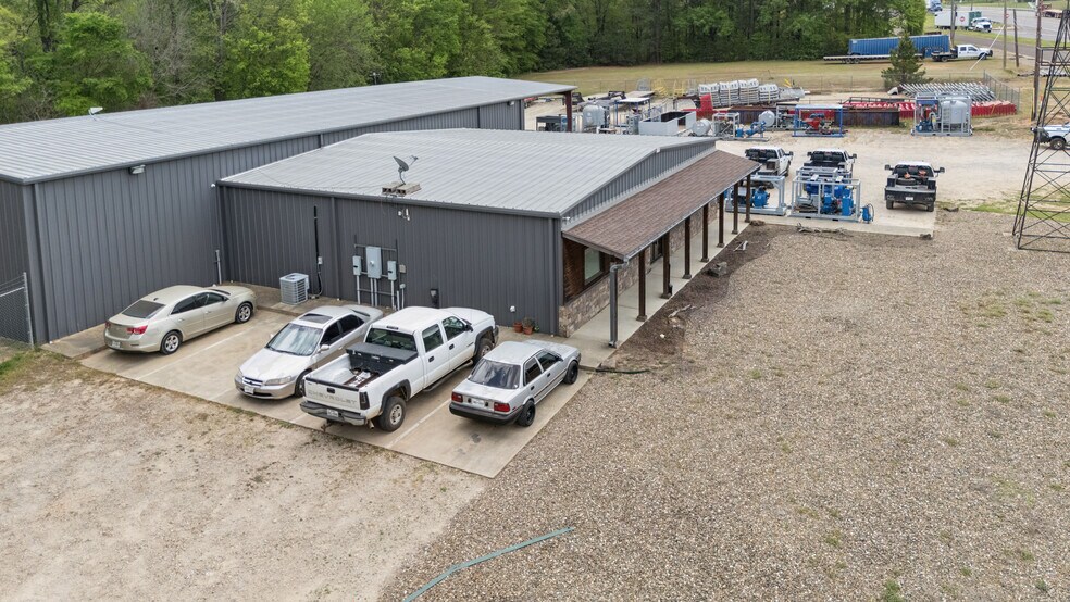 1510 TX-135, Kilgore, TX à vendre - Photo principale - Image 1 de 32