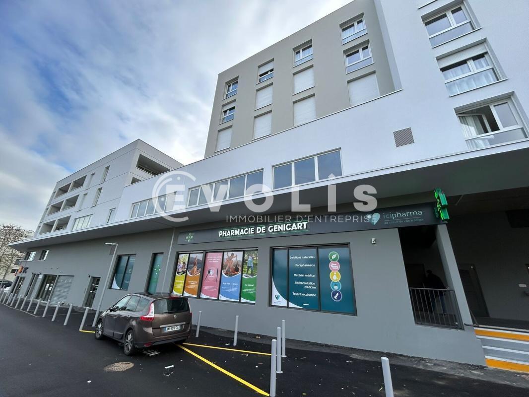 Rue Des Garosses, Lormont for sale Building Photo- Image 1 of 11