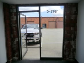 1972-1996 W Del Amo Blvd, Torrance, CA for lease Interior Photo- Image 1 of 8