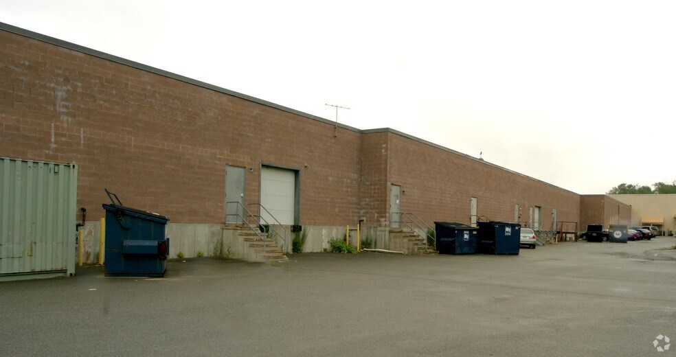 15 Stockwell Dr, Avon, MA à louer - Autre - Image 2 de 15