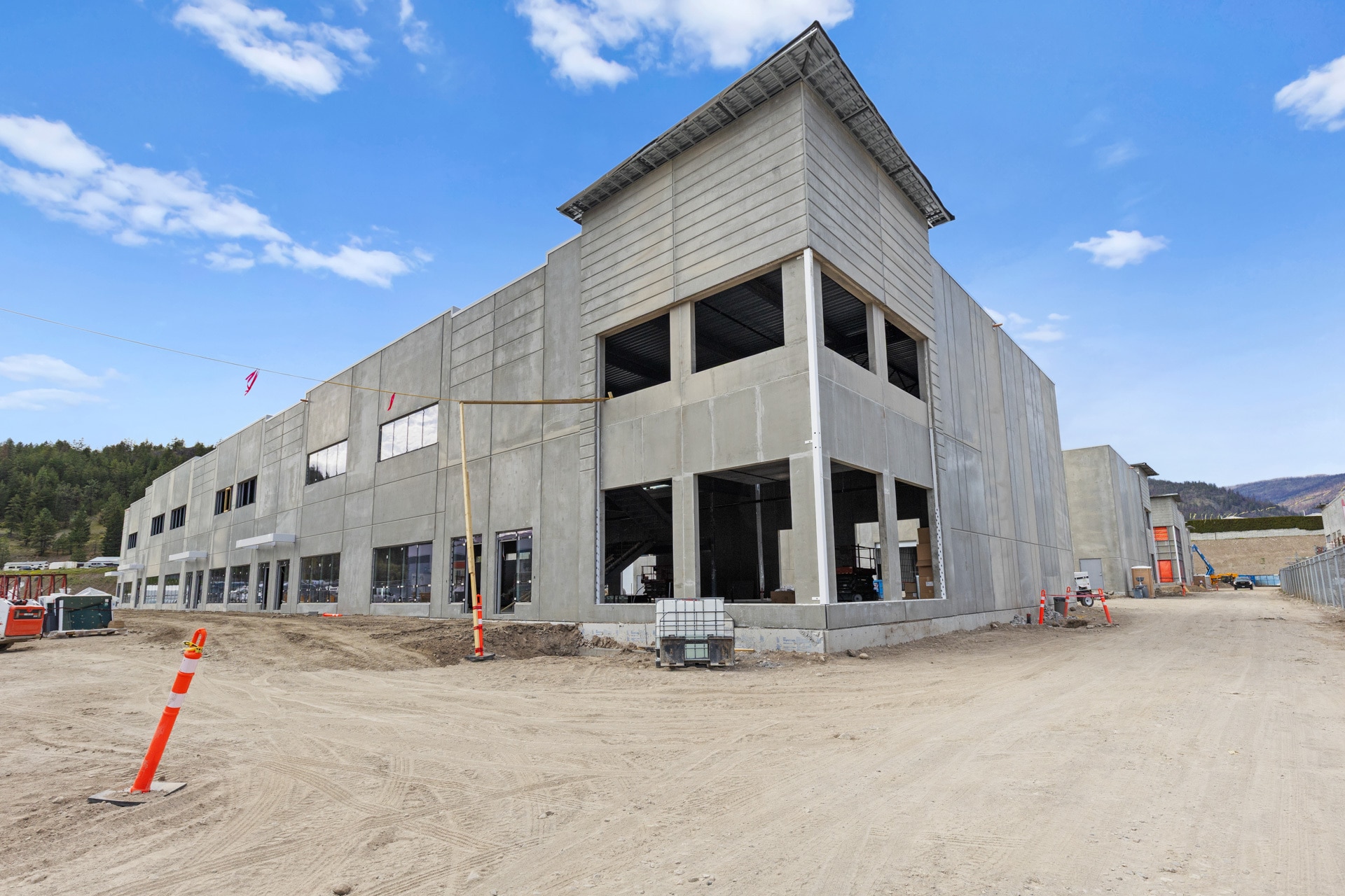 2648 W Kelowna Rd, West Kelowna, BC for sale Building Photo- Image 1 of 28