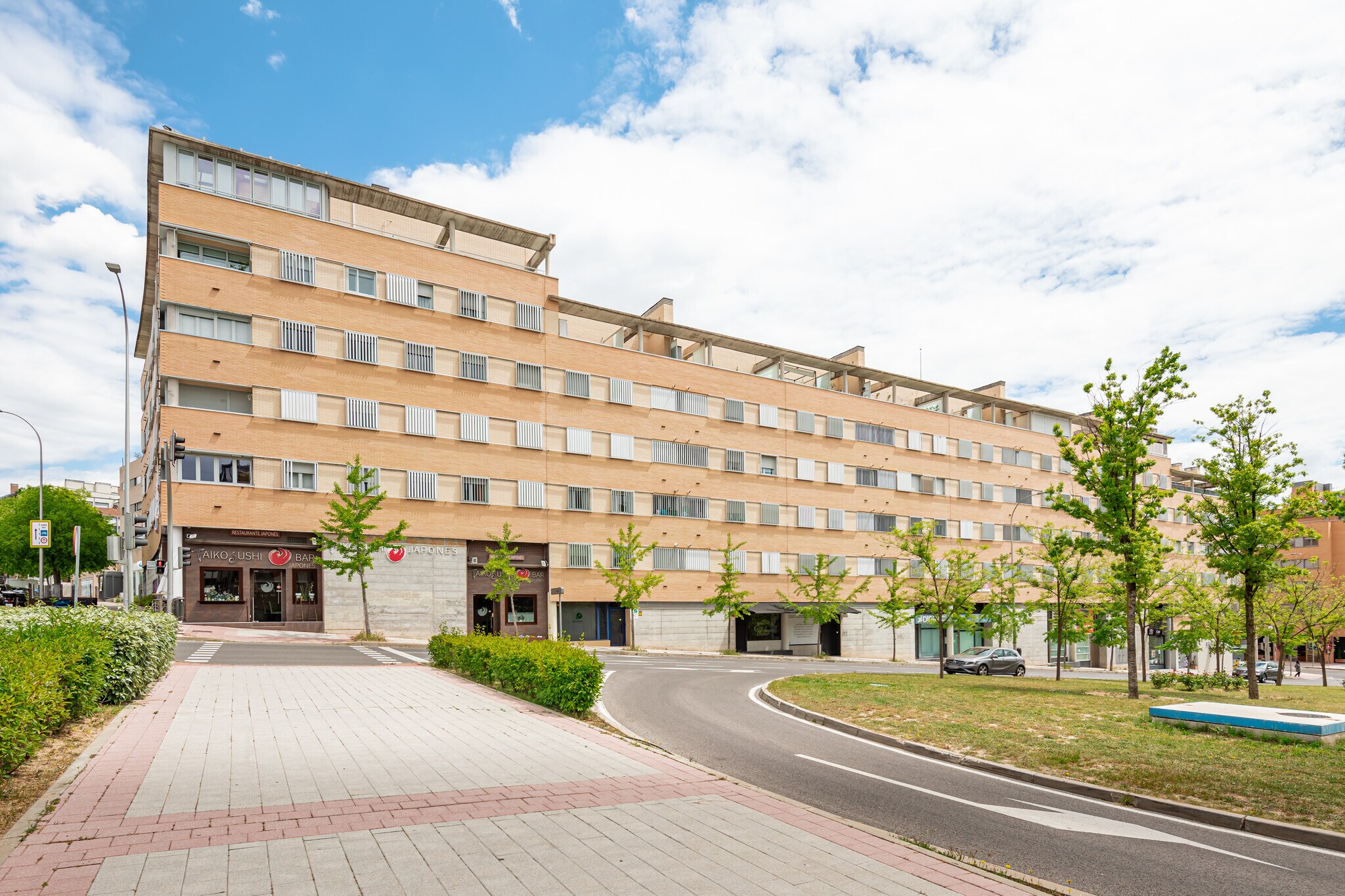 Avenida Monasterio de el Escorial, 55, Madrid, Madrid for lease Floor Plan- Image 1 of 3