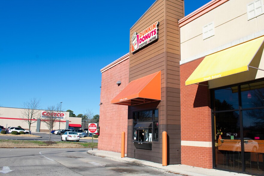 1221 Memorial Pky NW, Huntsville, AL à vendre - Photo du bâtiment - Image 2 de 3