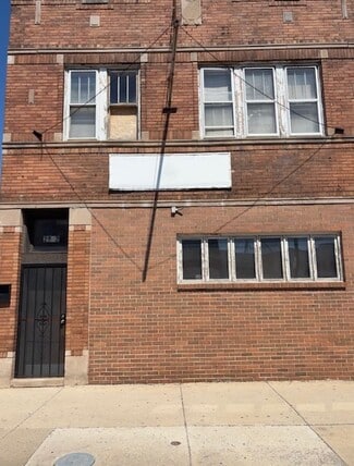 Plus de détails pour 2852 W 63rd St, Chicago, IL - Commerce de détail à vendre