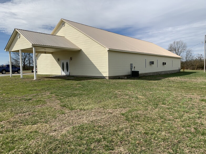 2885 Highway 43 S, Loretto, TN à vendre - Photo du bâtiment - Image 1 de 1