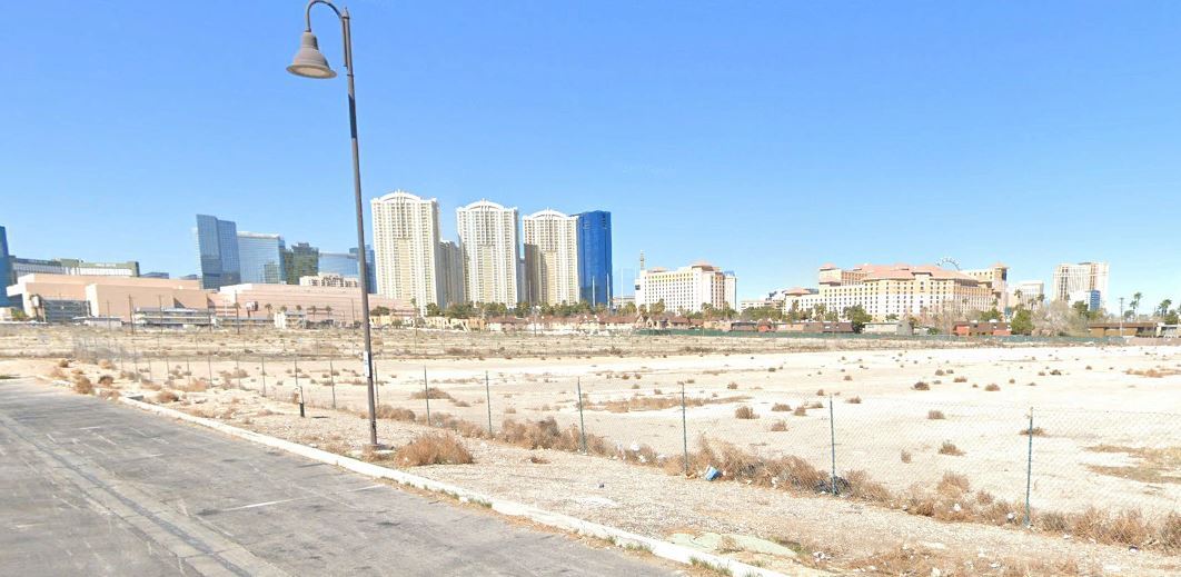 NW Tropicana Ave & Paradise Rd, Las Vegas, NV à vendre Photo du bâtiment- Image 1 de 13