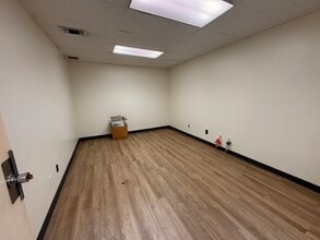 1421 E Cooley Dr, Colton, CA for lease Interior Photo- Image 1 of 8