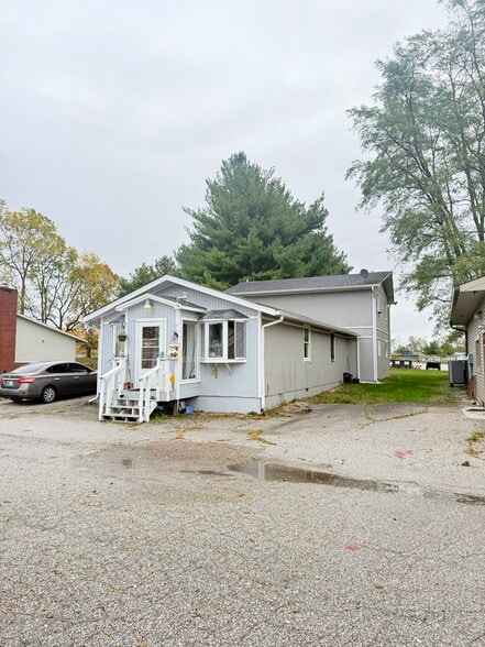 285 S Chestnut St, Monrovia, IN à vendre - Photo du bâtiment - Image 3 de 12