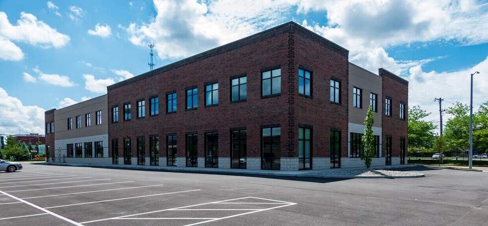 537 E Monument Ave, Dayton, OH for lease - Building Photo - Image 2 of 2