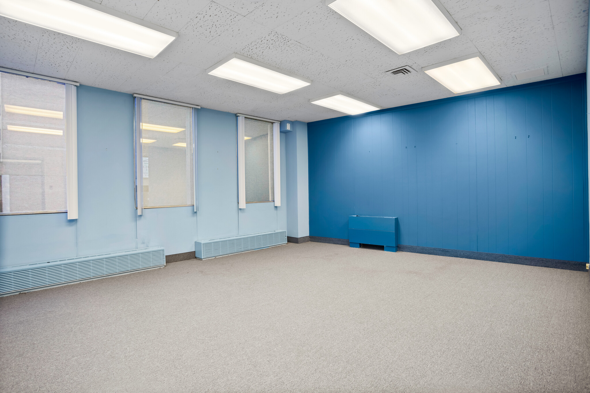 8720 Georgia Ave, Silver Spring, MD for lease Interior Photo- Image 1 of 2
