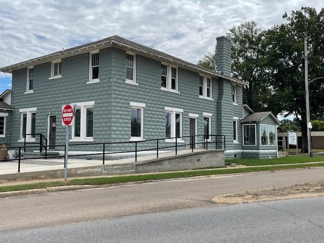 Dodd House portefeuille de 2 propriétés à vendre sur LoopNet.ca - Photo du bâtiment - Image 2 de 8