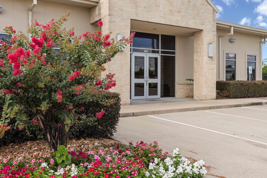 3801 Knapp Rd, Pearland, TX à vendre - Photo du bâtiment - Image 3 de 16
