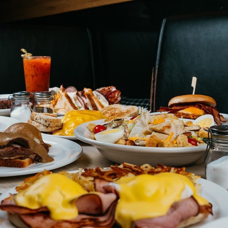 355 E Main St, Stoughton, WI for sale Primary Photo- Image 1 of 2