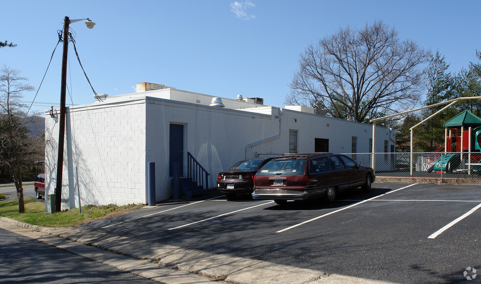 2230 Electric Rd, Roanoke, VA for sale - Building Photo - Image 2 of 2