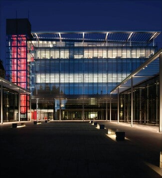 Plus de détails pour 2 Lister Sq, Edinburgh - Bureau à louer