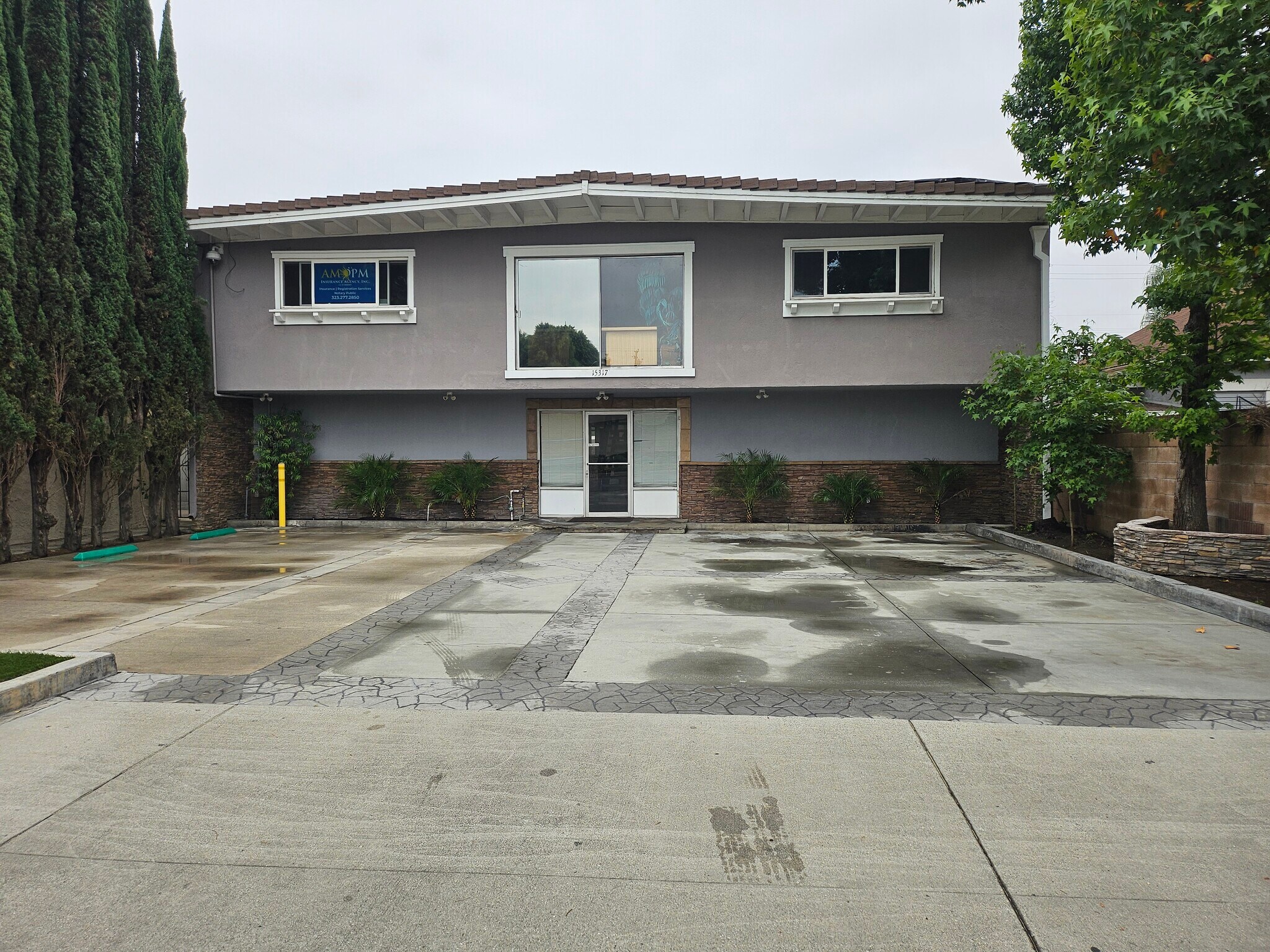 15317 Paramount Blvd, Paramount, CA for lease Primary Photo- Image 1 of 26