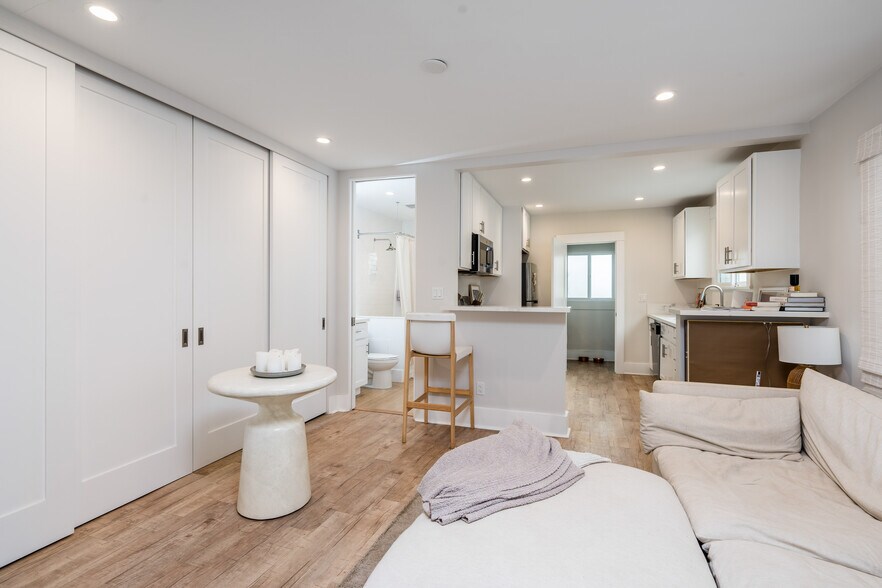 522-532 Idaho Ave, Santa Monica, CA à vendre - Photo du bâtiment - Image 3 de 28