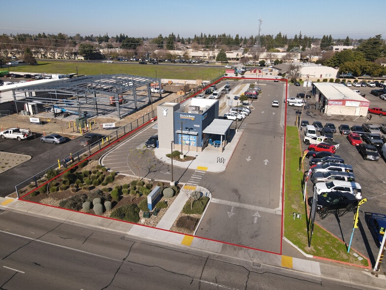 1105 W Yosemite Ave, Manteca, CA for sale - Building Photo - Image 1 of 6