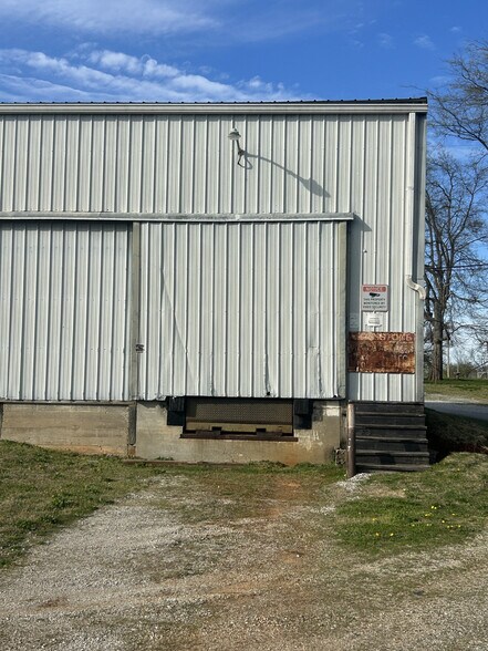 112 Thomas Ct, Bowling Green, KY à louer - Photo du bâtiment - Image 3 de 3
