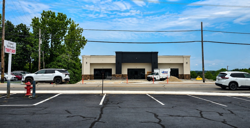 1207 W 76 Country Blvd, Branson, MO for lease - Building Photo - Image 3 of 7