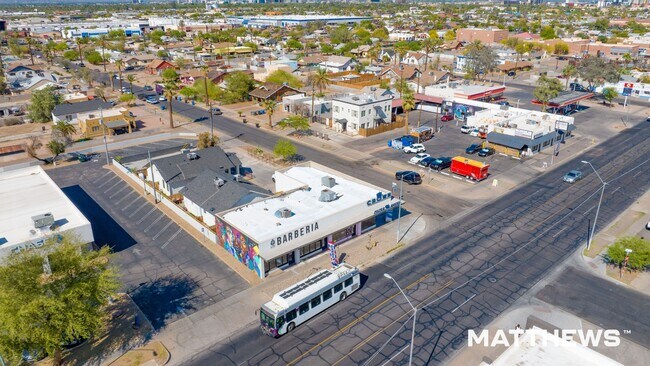 Plus de détails pour 1800 W Van Buren St, Phoenix, AZ - Commerce de détail à vendre