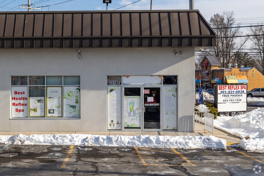 2314-2318 E Joppa Rd, Parkville, MD à louer - Photo du bâtiment - Image 2 de 4