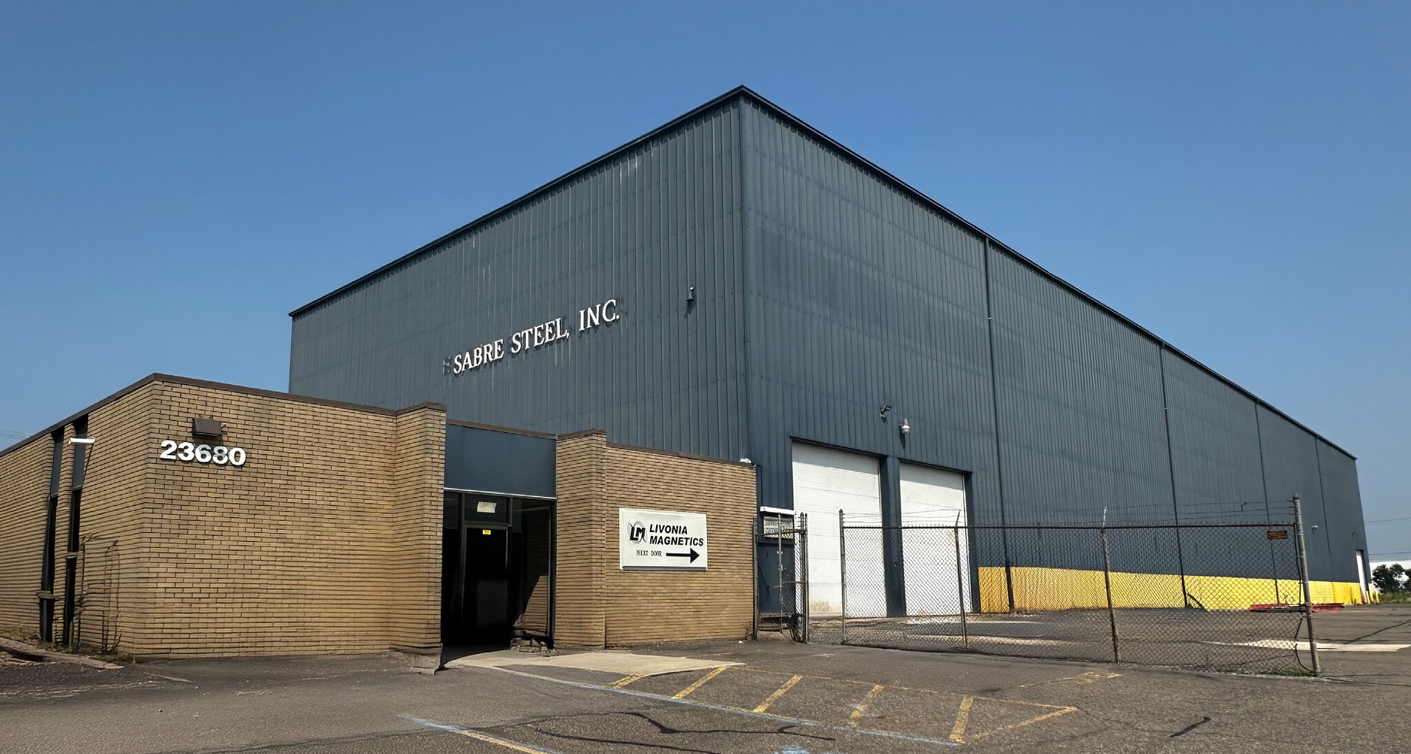 23680 Research Dr, Farmington Hills, MI for sale Building Photo- Image 1 of 12