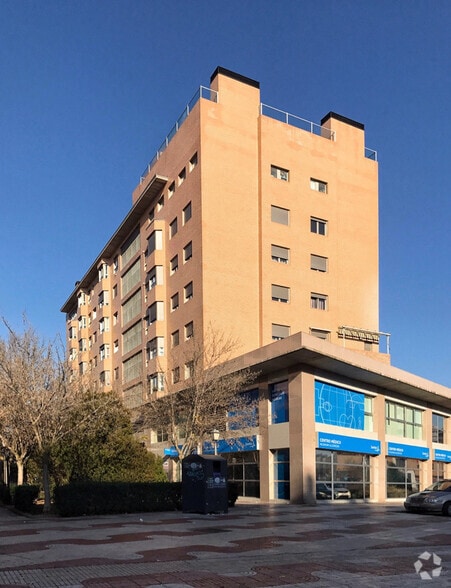 Calle Concepción Arenal, 1, Alcorcón, Madrid for lease - Building Photo - Image 3 of 4