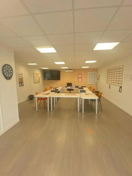Industrial in Ergué-Gabéric for lease - Interior Photo - Image 2 of 6