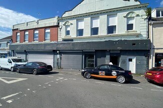 Plus de détails pour 68 Station Rd, Burry Port - Commerce de détail à louer