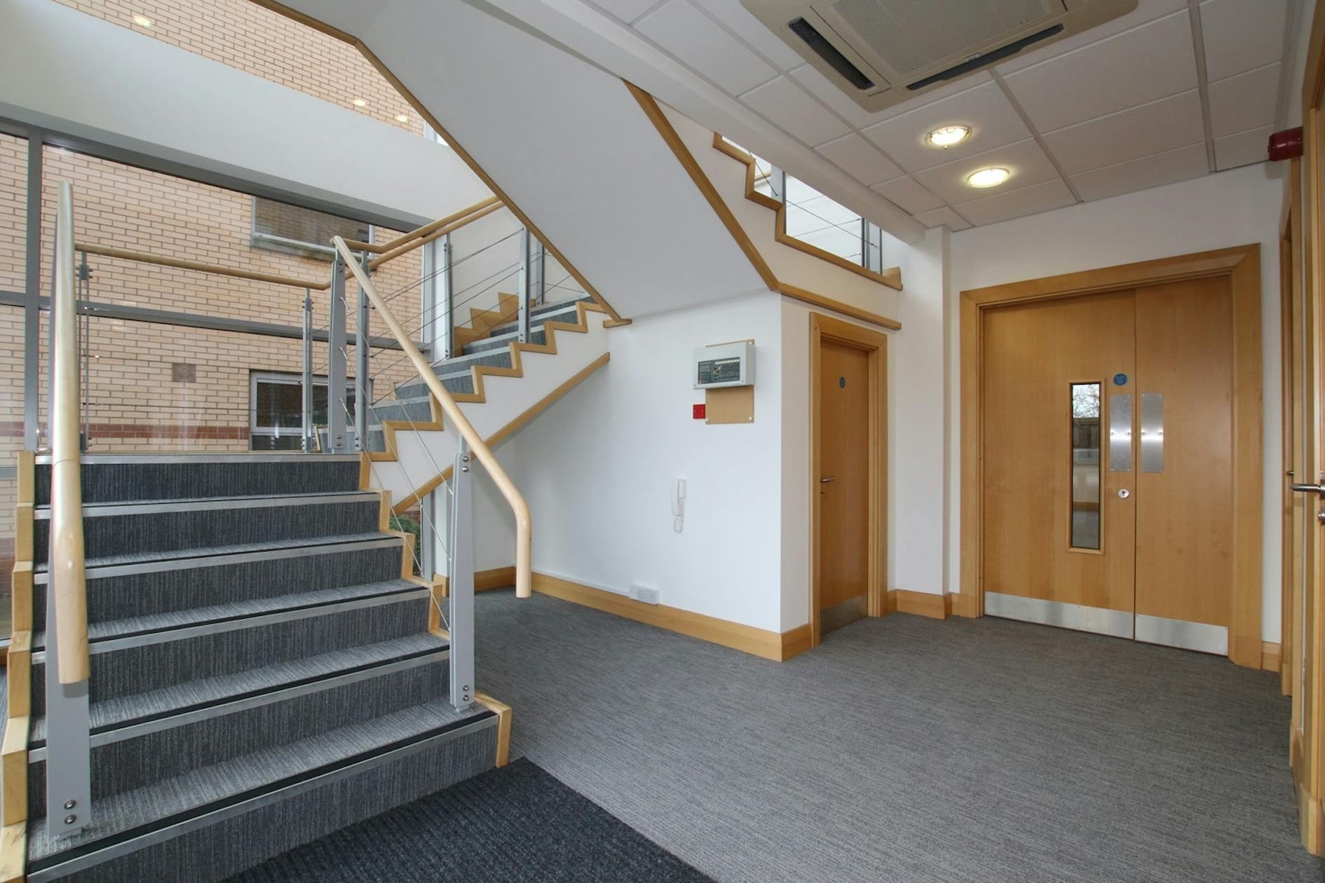 Turnberry Park Rd, Morley à louer Photo intérieure- Image 1 de 3