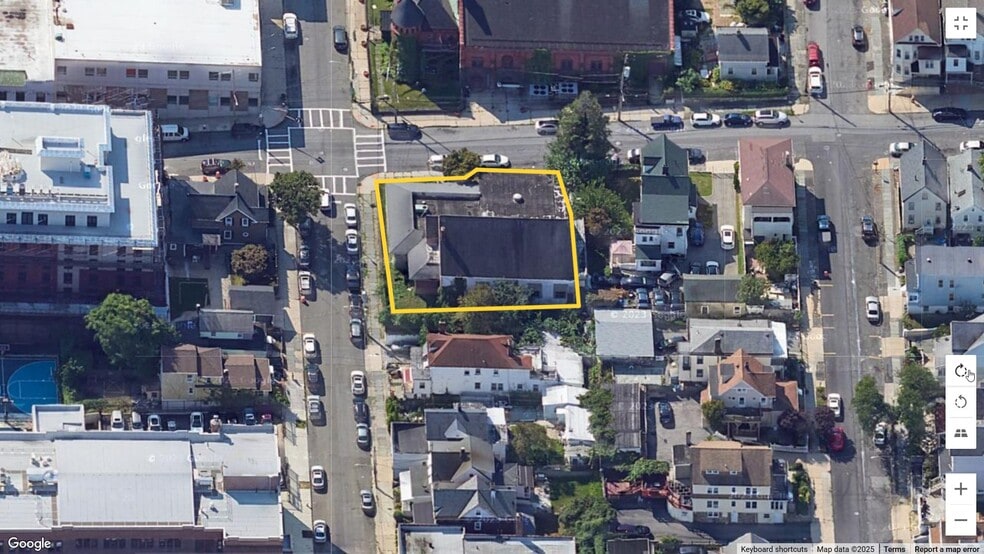 208 N 5th Ave, Mount Vernon, NY for sale - Building Photo - Image 3 of 3