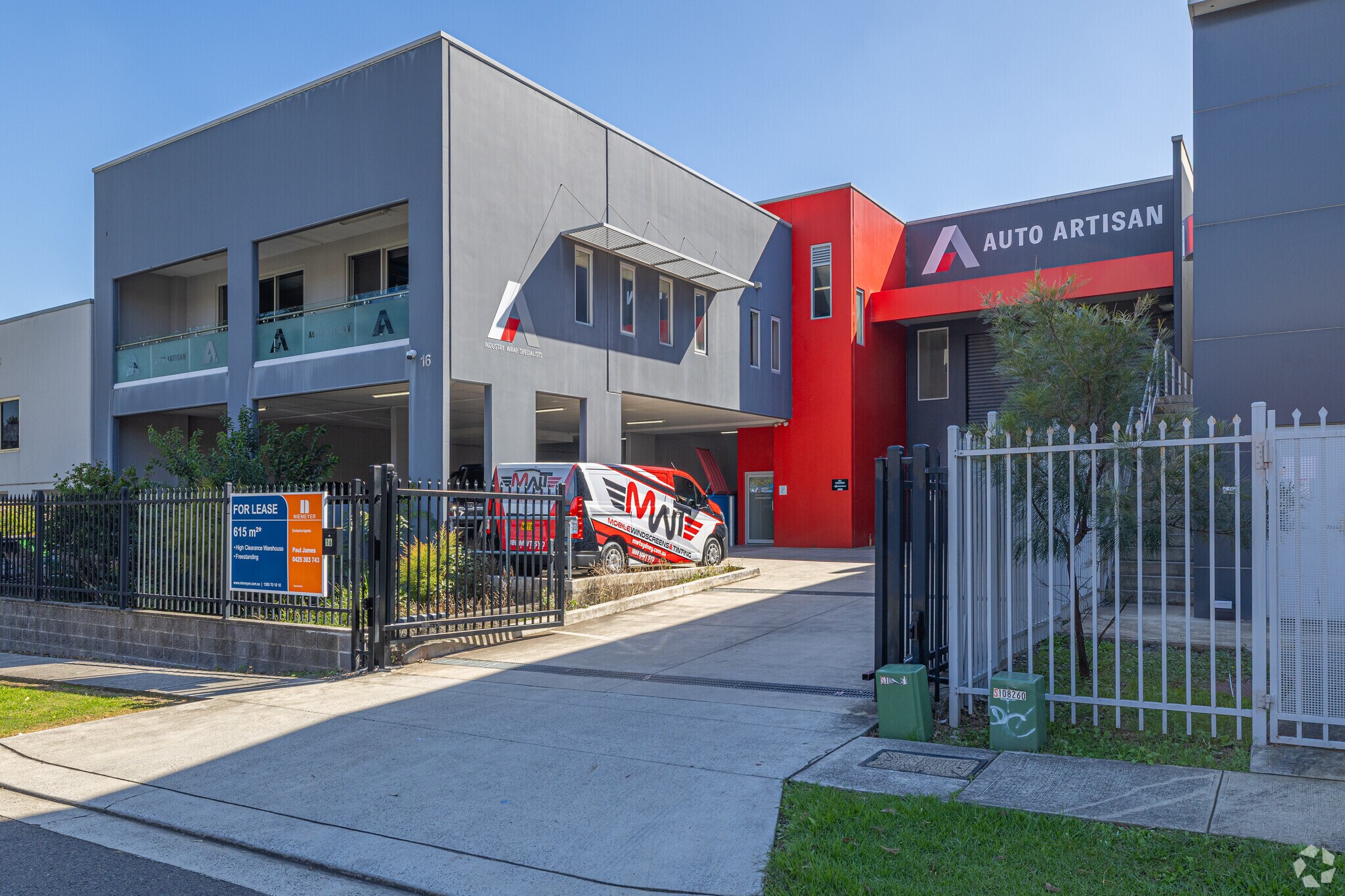 16 Hallmark St, Pendle Hill for lease Primary Photo- Image 1 of 6