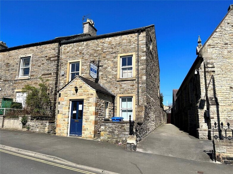 Market Place, Leyburn à louer - Photo du bâtiment - Image 3 de 8