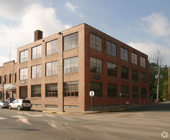 270 N Main St, Stillwater, MN à louer - Photo du bâtiment - Image 2 de 3