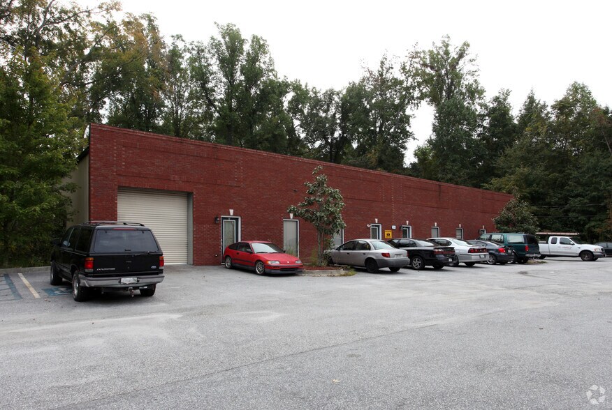 Atlanta MSA | Shallow Bay portefeuille de 3 propriétés à vendre sur LoopNet.ca - Photo du bâtiment - Image 3 de 7